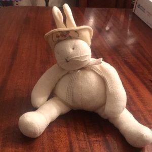 Bunny by the Bay Stuffed Animal - Baylee by Hallmark Made in 2002